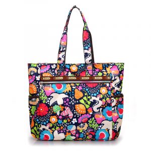 Floral Shopping Bag Waterproof Nylon Large Capacity Handbag Lightweight Rural style Leisure or Travel Bag Women